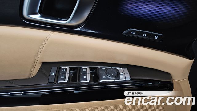 Kia Carnival (IV) Gasoline 9-Seater Signature 2023 — фото 32
