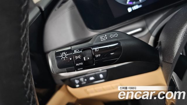 Kia Carnival (IV) Gasoline 9-Seater Signature 2023 — фото 33