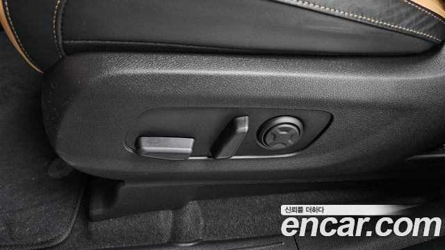 Kia Carnival (IV) Gasoline 9-Seater Signature 2023 — фото 36