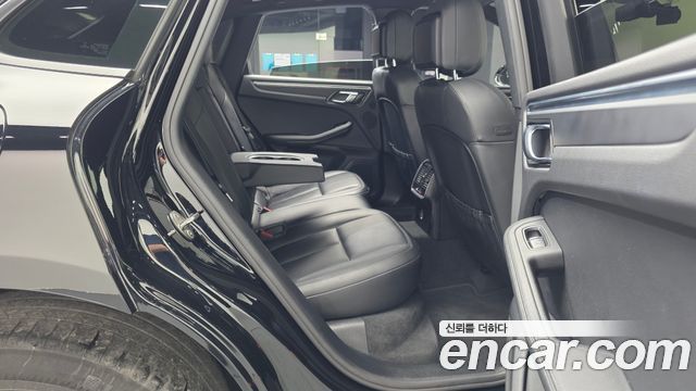 Porsche Macan 2.0 95B 2019 — фото 16