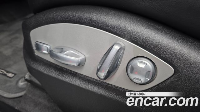 Porsche Macan 2.0 95B 2019 — фото 36