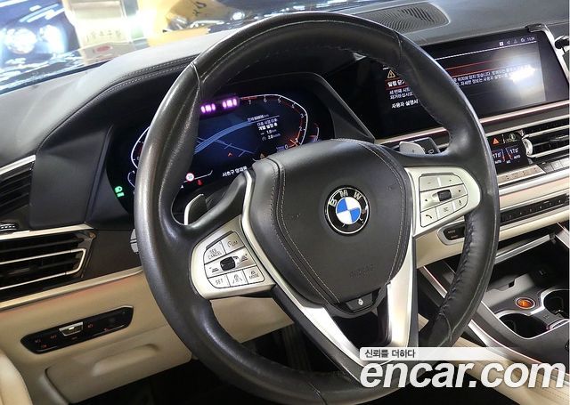 BMW X7 (G07) xDrive 40i Design Pure Excellence 6-Seater 2022 — фото 16