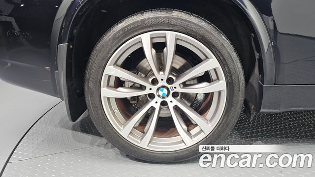BMW X5 (F15) xDrive 40d 2016 — фото 5