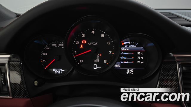 Porsche Macan 3.0 GTS 95B 2017 — фото 8