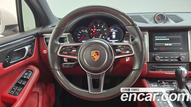 Porsche Macan 3.0 GTS 95B 2017 — фото 13