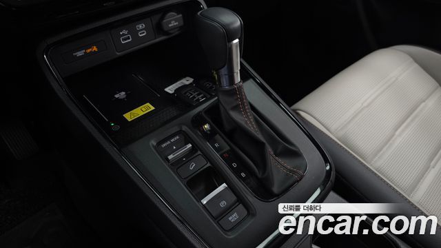 Honda CR-V (VI) 2.0 Hybrid Touring 2WD 2024 — фото 9