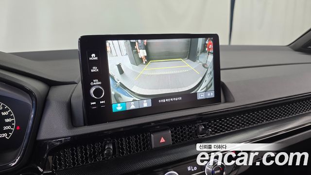 Honda CR-V (VI) 2.0 Hybrid Touring 2WD 2024 — фото 15