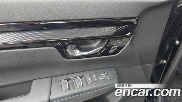 Honda CR-V (VI) 2.0 Hybrid Touring 2WD 2024 — фото 30