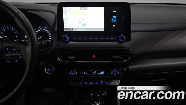 Hyundai Kona Gasoline 2.0 2WD Inspiration 2021 — фото 13