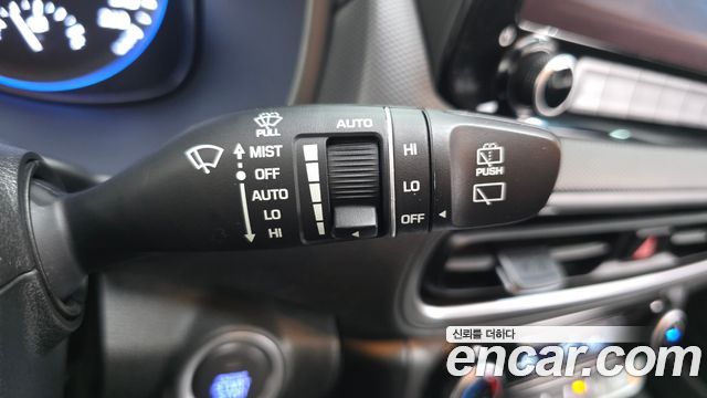 Hyundai Kona Gasoline 2.0 2WD Inspiration 2021 — фото 19