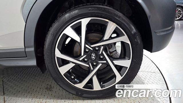 Hyundai Kona Gasoline 2.0 2WD Inspiration 2021 — фото 21