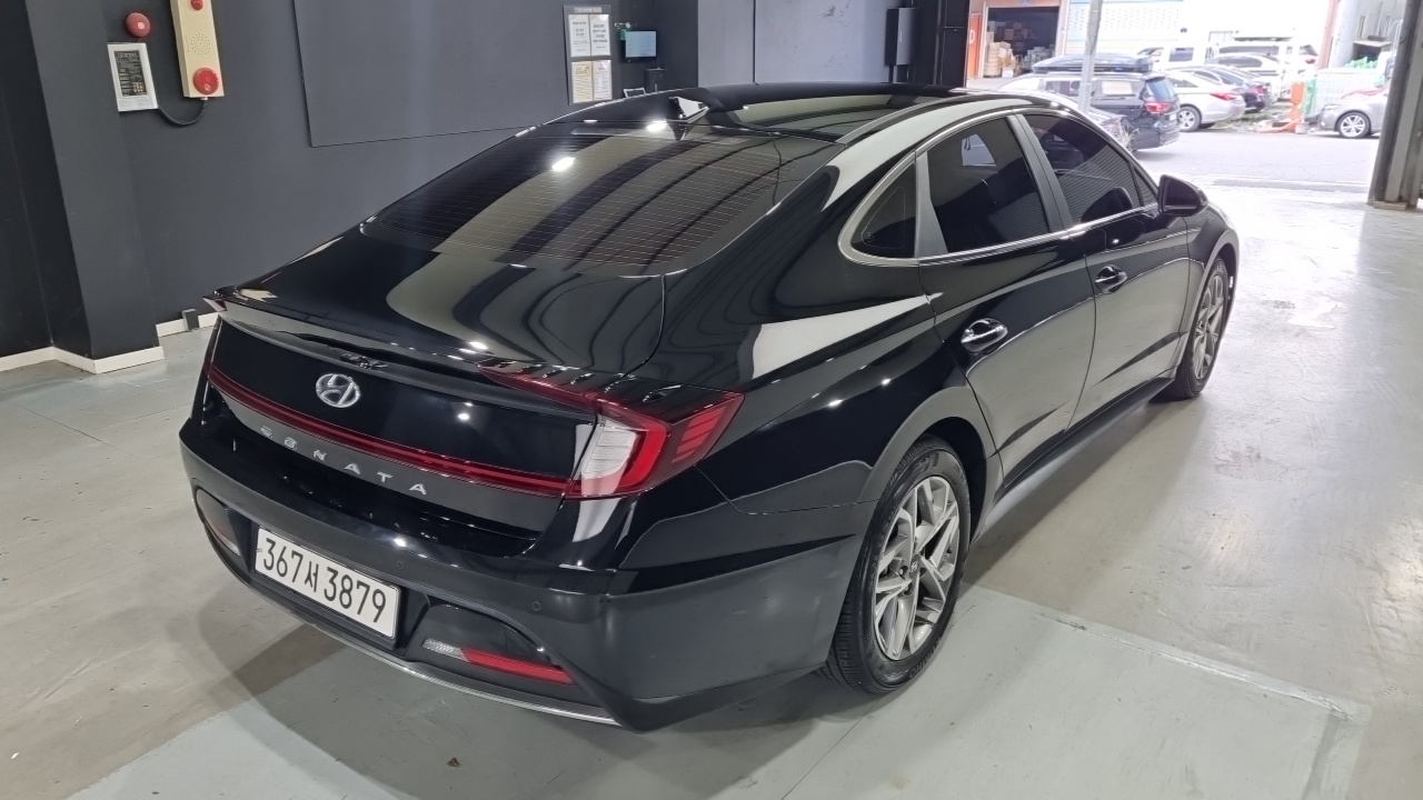 Hyundai Sonata (DN8) 2.0 Premium 2021 — фото 2