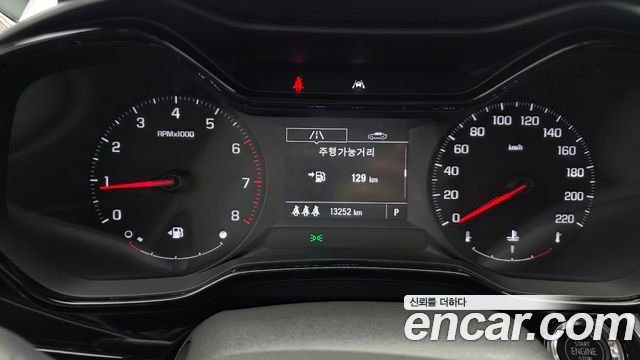 Chevrolet Trax Crossover 1.2 Red Line 2025 — фото 8