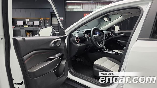 Chevrolet Trax Crossover 1.2 Red Line 2025 — фото 10