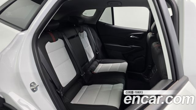 Chevrolet Trax Crossover 1.2 Red Line 2025 — фото 11