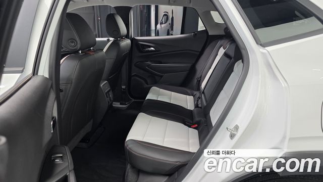 Chevrolet Trax Crossover 1.2 Red Line 2025 — фото 12