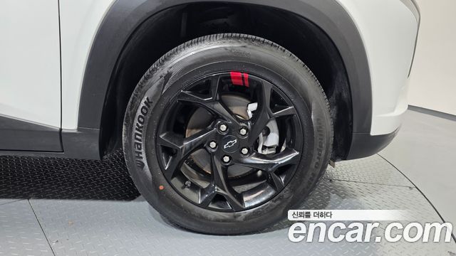 Chevrolet Trax Crossover 1.2 Red Line 2025 — фото 21