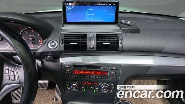 BMW 1 Series (E82) 120d Coupe Sport 2012 — фото 16
