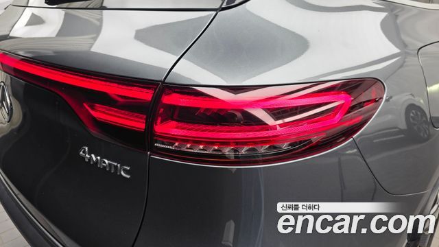Mercedes-Benz EQC (N293) EQC400 4MATIC 2020 — фото 23