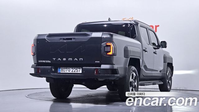 Kia Tasman 2.5T Gasoline 4WD Adventure 2026 — фото 2