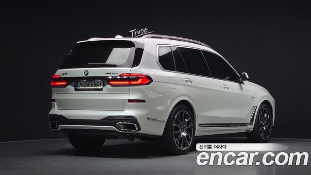 BMW X7 (G07) xDrive 40d M Sport 7 STR 2023 — фото 2