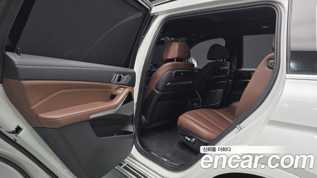 BMW X7 (G07) xDrive 40d M Sport 7 STR 2023 — фото 15