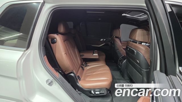 BMW X7 (G07) xDrive 40d M Sport 7 STR 2023 — фото 17