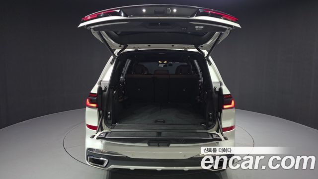BMW X7 (G07) xDrive 40d M Sport 7 STR 2023 — фото 18