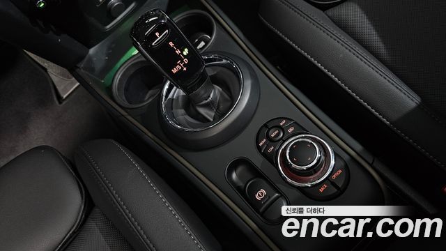 MINI Cooper Countryman Classic 2nd 2024 — фото 9