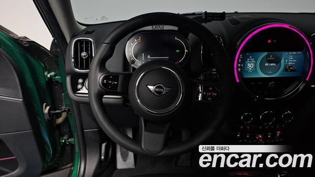MINI Cooper Countryman Classic 2nd 2024 — фото 17