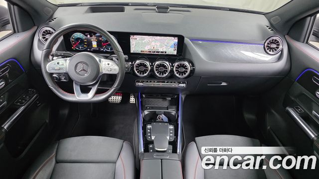 Mercedes-Benz GLA-Class (H247) GLA45 AMG 4MATIC+ 2021 — фото 7