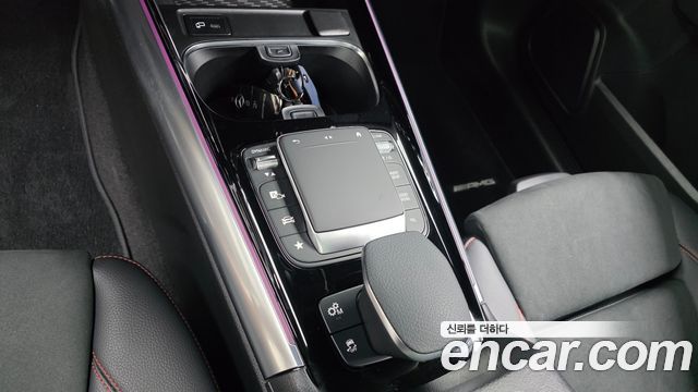 Mercedes-Benz GLA-Class (H247) GLA45 AMG 4MATIC+ 2021 — фото 9