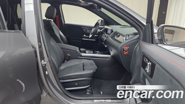 Mercedes-Benz GLA-Class (H247) GLA45 AMG 4MATIC+ 2021 — фото 26