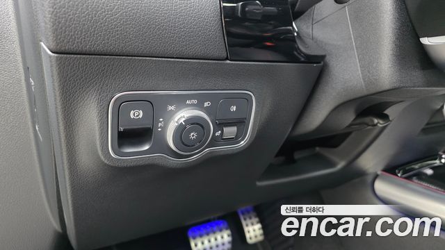 Mercedes-Benz GLA-Class (H247) GLA45 AMG 4MATIC+ 2021 — фото 27
