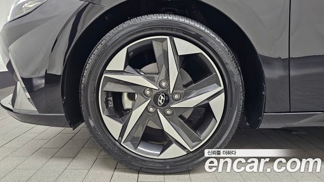 Hyundai Avante (CN7) 1.6 Inspiration 2023 — фото 5