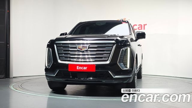 Cadillac Escalade (V) 6.2 ESV ESV Premium Luxury Platinum 2025 — фото 3