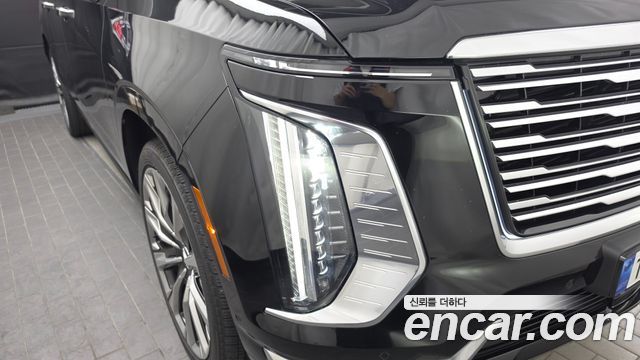 Cadillac Escalade (V) 6.2 ESV ESV Premium Luxury Platinum 2025 — фото 22
