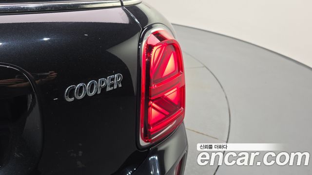 MINI Cooper Countryman Classic 2nd 2023 — фото 23