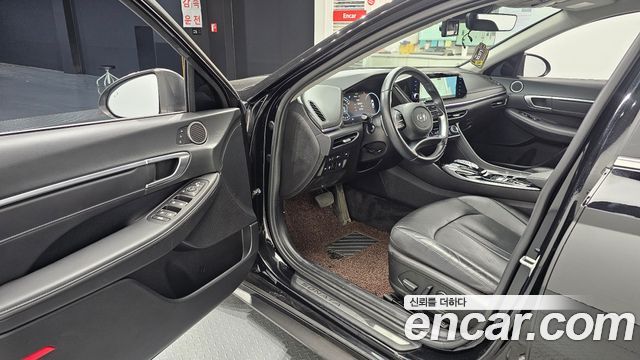 Hyundai Sonata (DN8) 2.0 LPG Premium Plus 2022 — фото 10