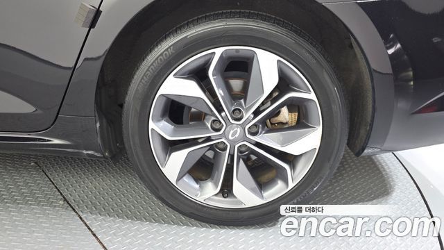 Renault Korea SM6 2.0 GDe LE 2019 — фото 27