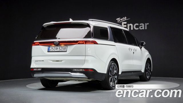Kia Carnival (IV) Diesel 9-Seater Signature 2021 — фото 2