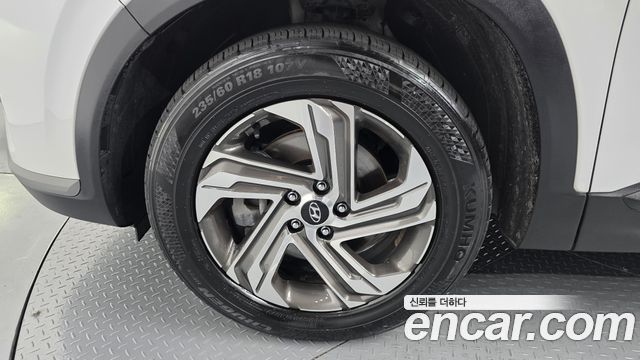 Hyundai Santa Fe Diesel 2.2 2WD Prestige 2022 — фото 5