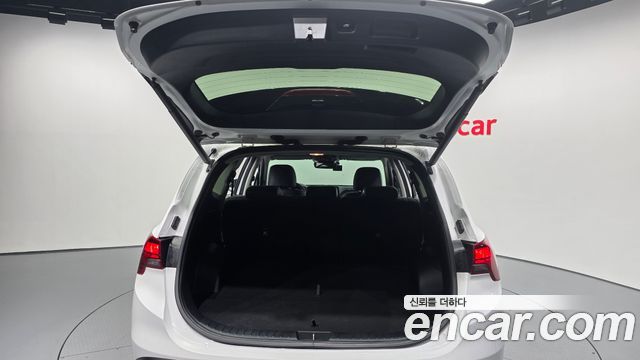 Hyundai Santa Fe Diesel 2.2 2WD Prestige 2022 — фото 20