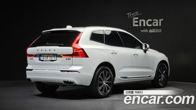 Volvo XC60 (II) B5 Inscription 2021 — фото 2