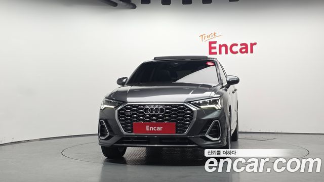 Audi Q3 (F3) 35 TDI Quattro Premium Sportback 2023 — фото 3