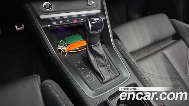 Audi Q3 (F3) 35 TDI Quattro Premium Sportback 2023 — фото 9