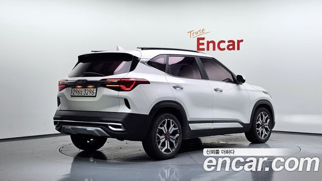 Kia Seltos Gasoline 1.6 Turbo 2WD Signature 2023 — фото 2