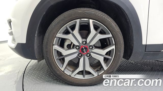 Kia Seltos Gasoline 1.6 Turbo 2WD Signature 2023 — фото 5