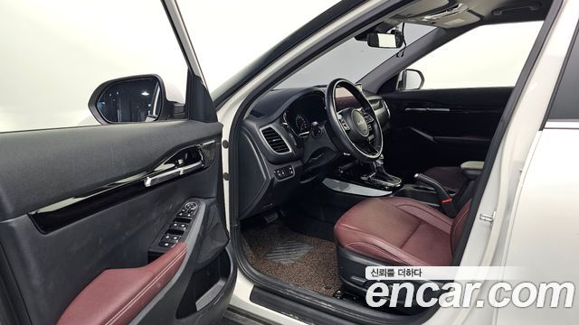 Kia Seltos Gasoline 1.6 Turbo 2WD Signature 2023 — фото 10