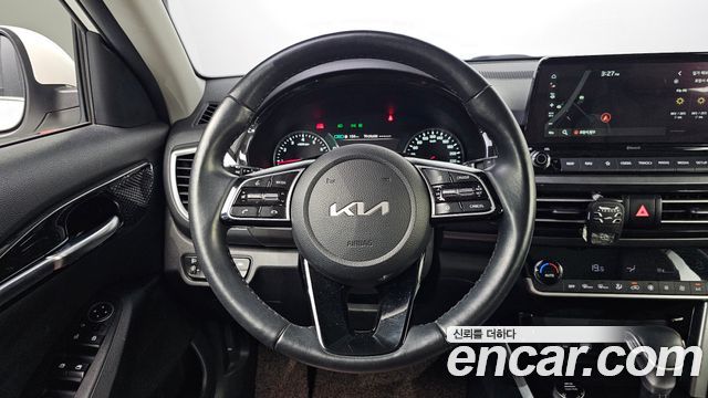 Kia Seltos Gasoline 1.6 Turbo 2WD Signature 2023 — фото 13